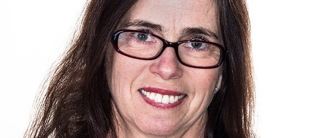 Porträttbild på Laila